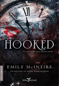 Hooked - Emily McIntire