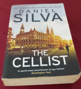 Daniel Silva- The Cellist